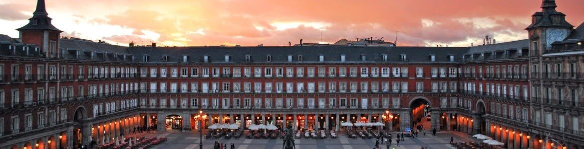 Plaza mayor Madrid Atocha Train Station Car hire
