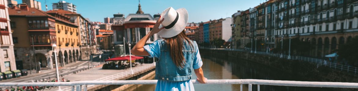 hat girl visits bilbao